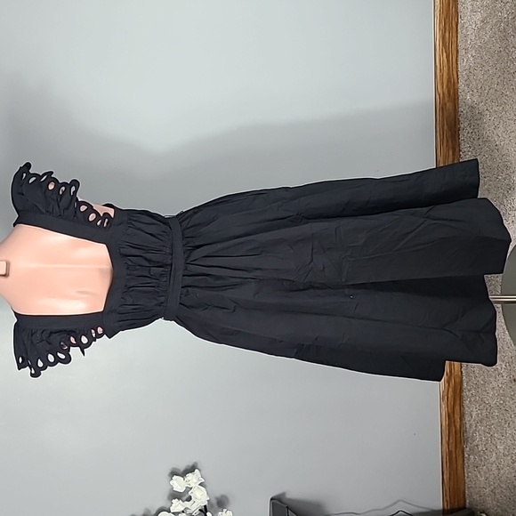 EN SAISON crista Midi Dress in black Tuckernuck Easter Summer Vacation - Picture 4 of 8